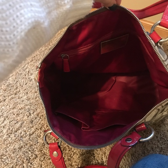 Two designer purses. - Picture 2 of 4